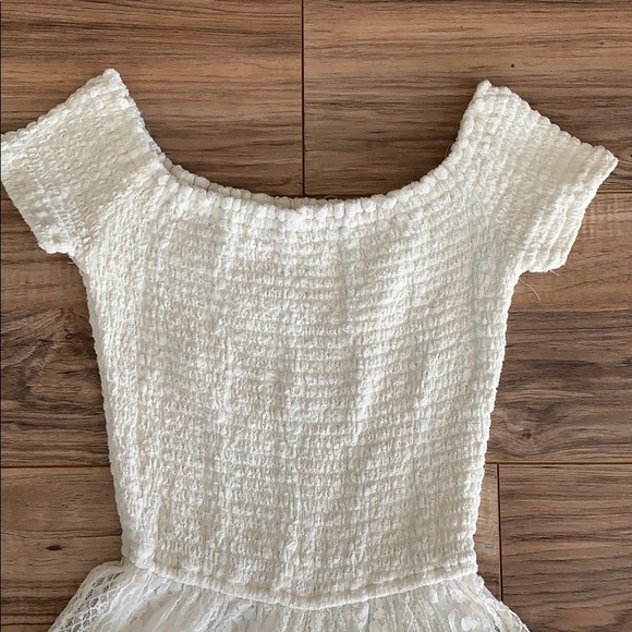 Gorgeous Laced Romper - Picture 3 of 4